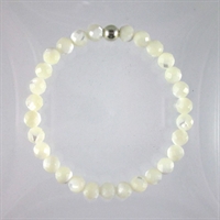 Mother Of Pearl Faceted 6mm Classic Elastic Bracelet