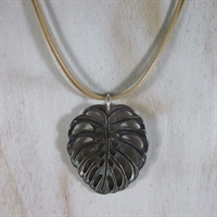 Negra Sofia Pendant Necklace